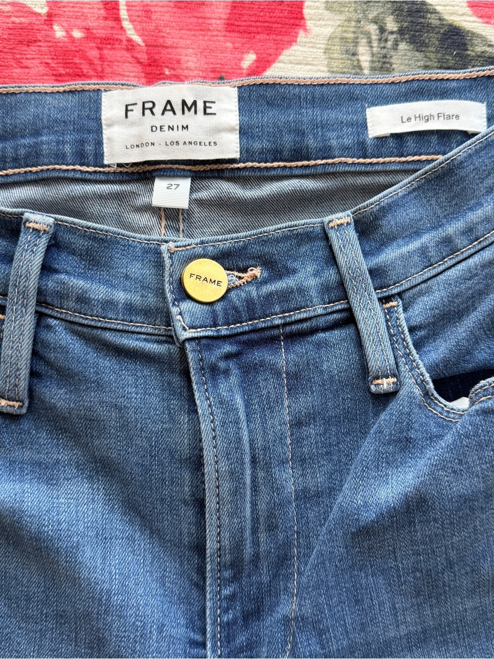 Frame Denim Le High Flare Jeans - Picture 3 of 12